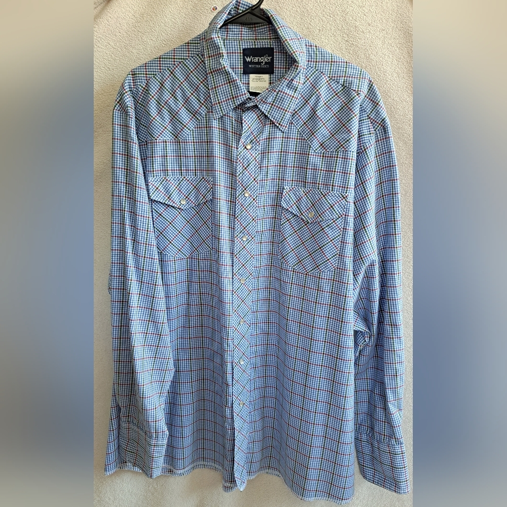 Men's Wrangler Blue and White Striped Wrangler Western Button Down Shirt